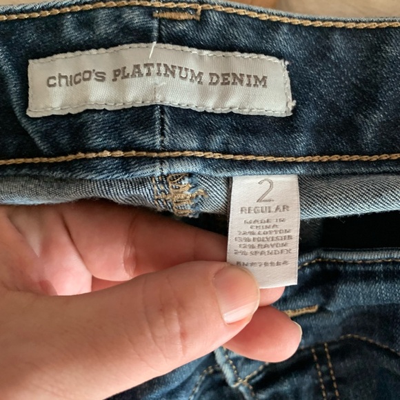 “Platinum” Slim Leg Stretch Jeans { Chico’s Size 2 } - Picture 6 of 8